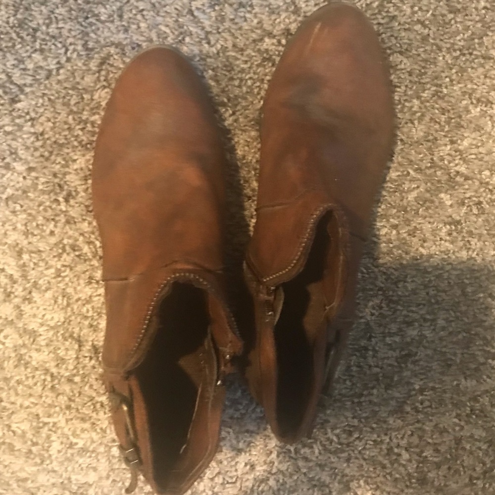 Women’s leather ankle boots size 8.5 - Picture 2 of 3